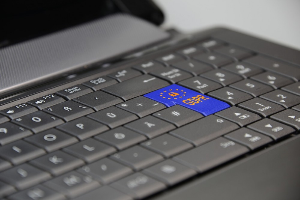 gdpr laptop email marketing